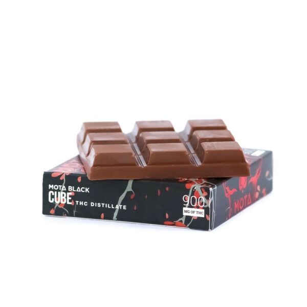 MOTA Edibles – Black Chocolate Cherry Cube – 900mg THC | Daily Marijuana Canada